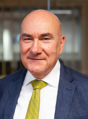 Professor Ray Lloyd: Chairman & Non-Executive Director